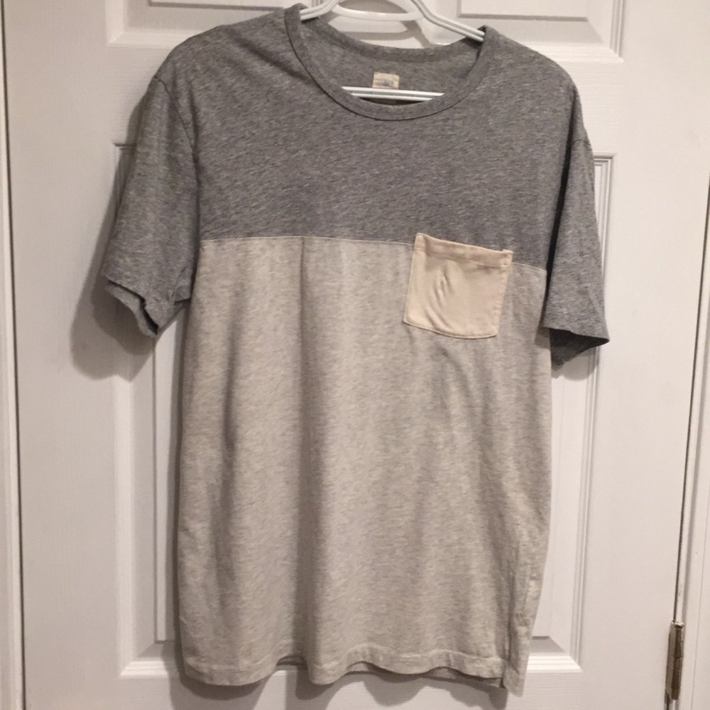 Men’s T shirt